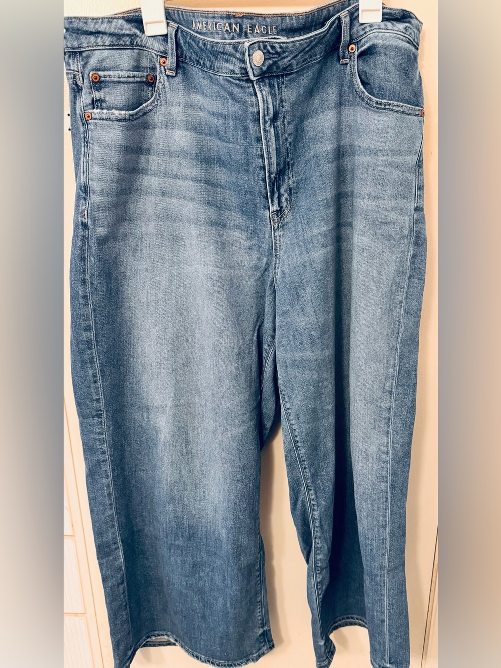 American Eagle Outfitters Super High Rise Baggy Wide Leg Jeans